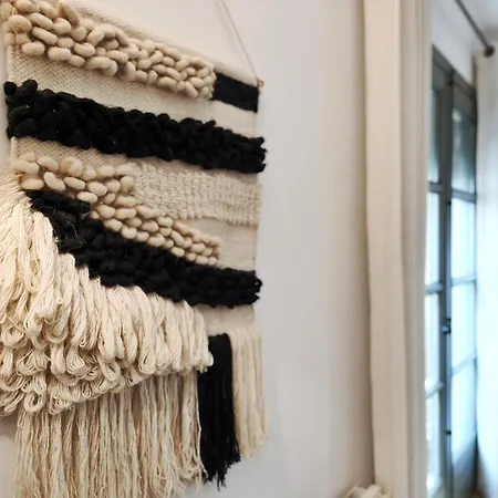 Lugar Perfecto En El Casco Antiguo De Gerona